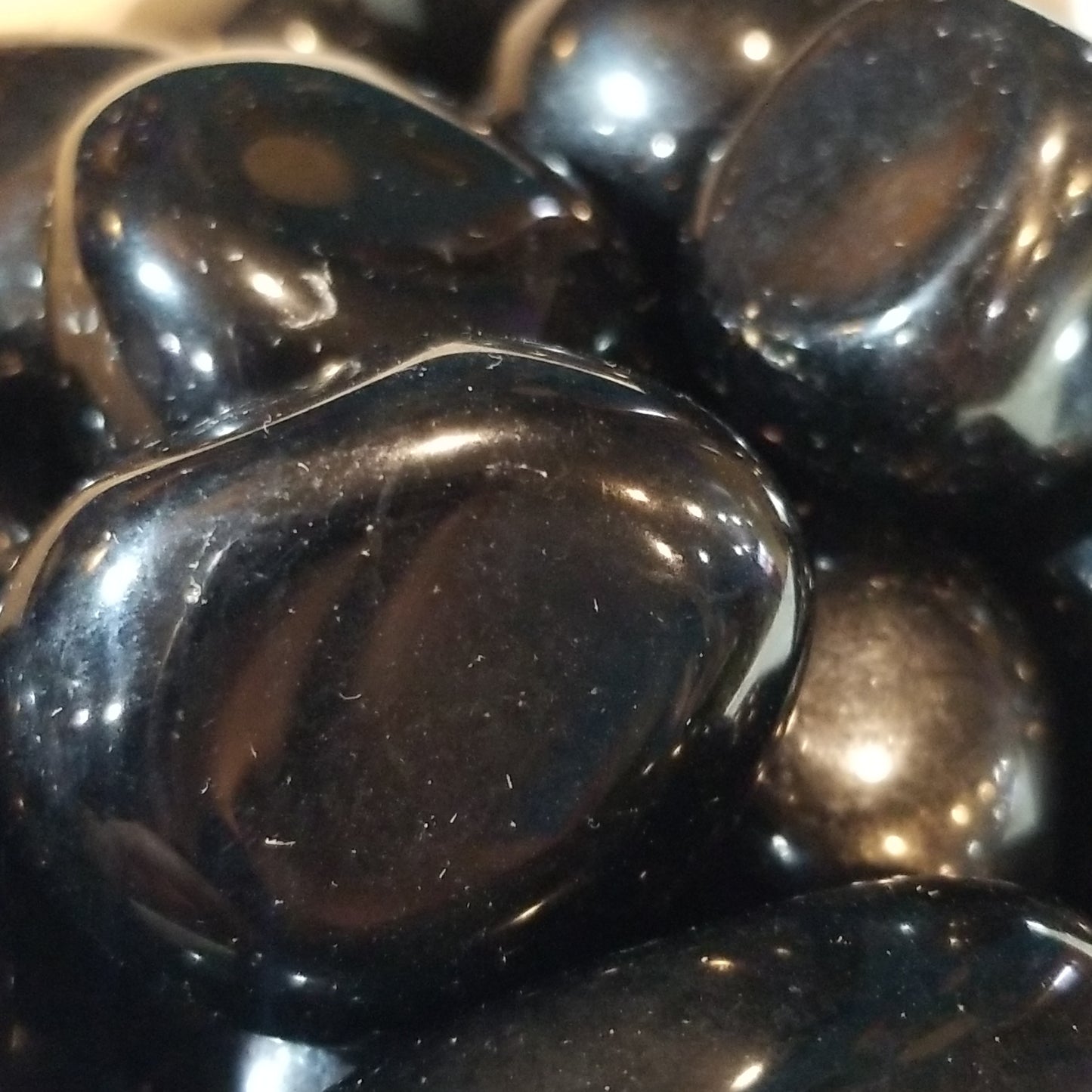 Black Obsidian (Tumbled)