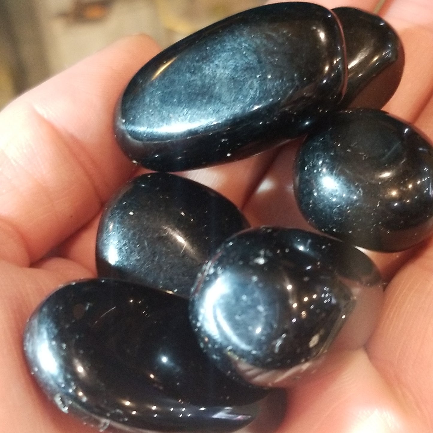 Black Obsidian (Tumbled)