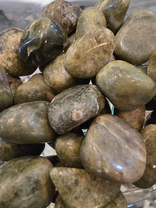 Vesuvianite (tumbled)
